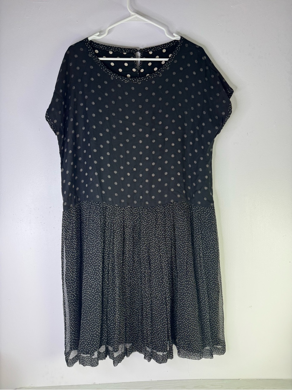 Pas de Calais dress mixed dot print design short sleeves  flowing silk XS